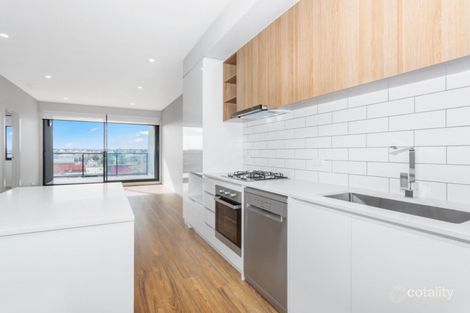 204/11 Commercial Rd, Caroline Springs, VIC 3023