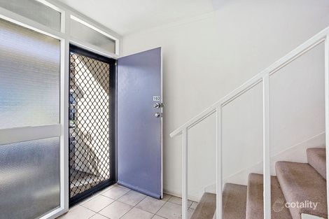 Property photo of 16D Wardlow Way Balga WA 6061