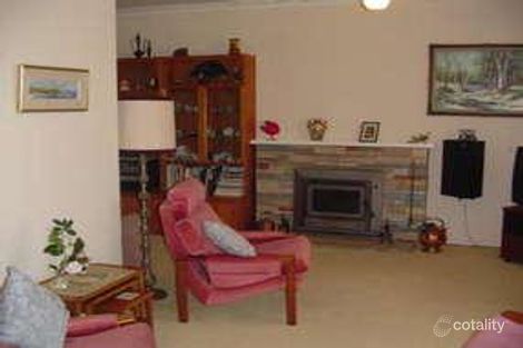 Property photo of 8 Marbray Drive Glen Waverley VIC 3150
