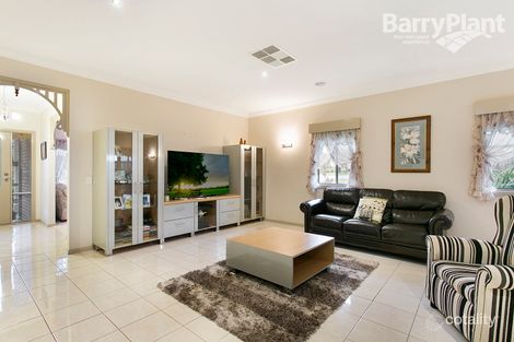 Property photo of 1 Riflebird Avenue Narre Warren VIC 3805