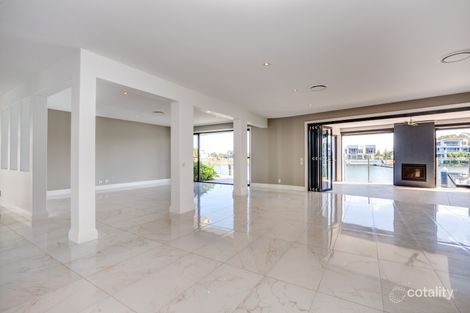 Property photo of 2044 The Circle Hope Island QLD 4212