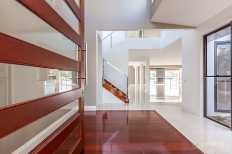 Property photo of 2044 The Circle Hope Island QLD 4212