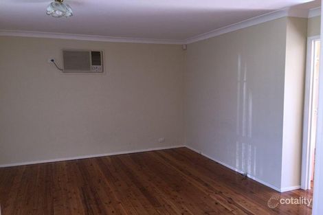 Property photo of 18 Poplar Crescent Bradbury NSW 2560
