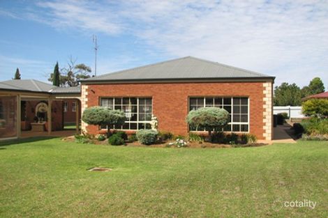 Property photo of 4-6 Pirani Place Narrandera NSW 2700