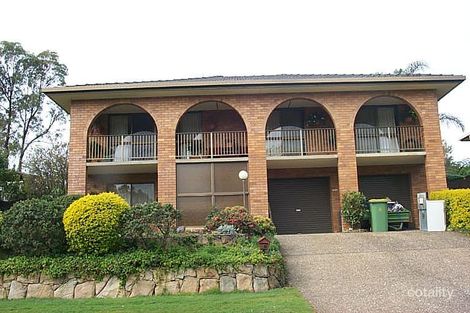 28 Strathford Ave, Albany Creek, QLD 4035