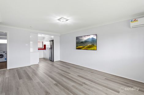 Property photo of 4/82 Barton Street Oak Flats NSW 2529