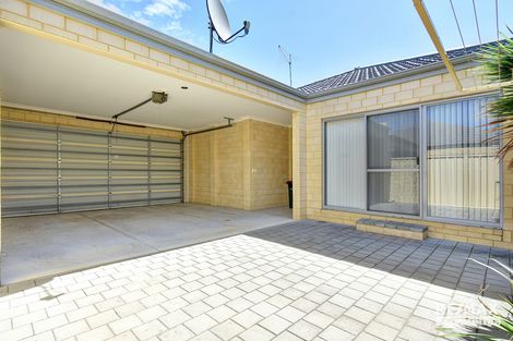 Property photo of 7 Nashville Loop Currambine WA 6028