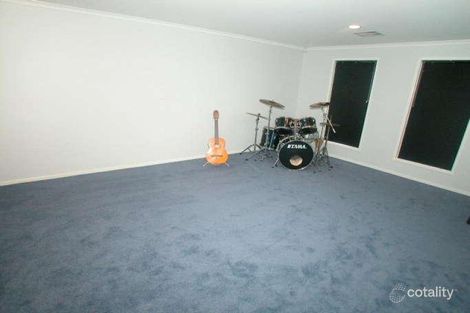 Property photo of 6 Saddle Crescent Walkley Heights SA 5098