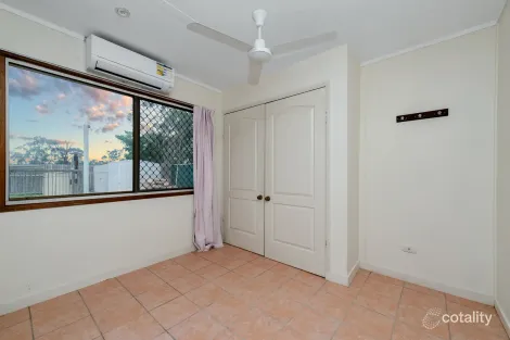 Property photo of 10 Palm Drive Deeragun QLD 4818