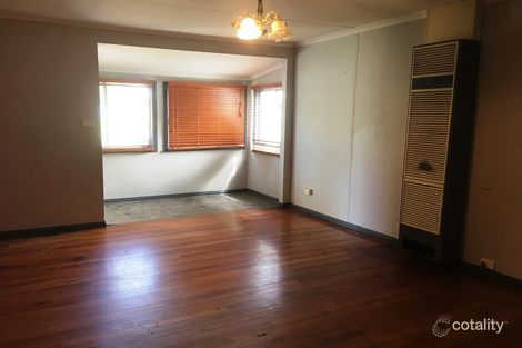 Property photo of 28 Sinclair Crescent Seymour VIC 3660