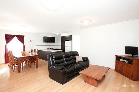 Property photo of 17 Meakin Way Deer Park VIC 3023