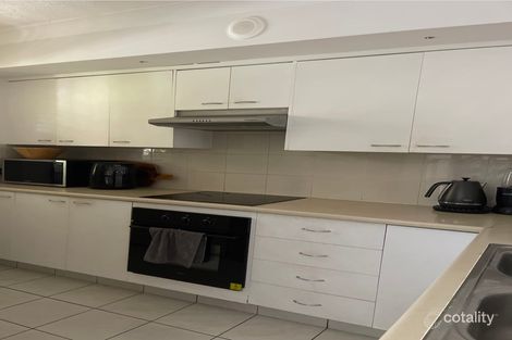 Property photo of 6/215 Cottesloe Drive Mermaid Waters QLD 4218