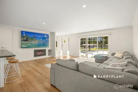 Property photo of 106 Wattletree Road Bunyip VIC 3815
