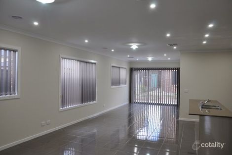 Property photo of 34 Glenfern Circuit Truganina VIC 3029