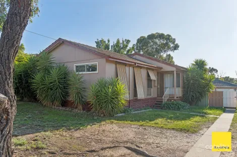 37 TRUSCOTT AVE, CALIFORNIA GULLY, VIC 3556