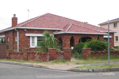 111 Minnamorra Ave, Earlwood, NSW 2206