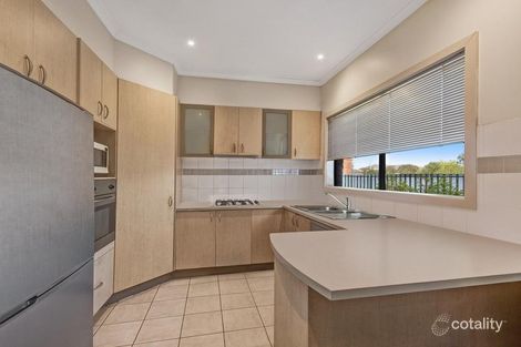 Property photo of 43 Durack Circuit Taylors Hill VIC 3037