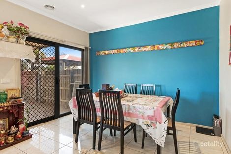 Property photo of 43 Durack Circuit Taylors Hill VIC 3037