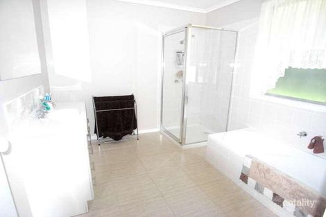 Property photo of 34 Drummond Road Seville VIC 3139