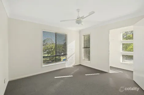 81b Gordon St, Ormiston, QLD 4160