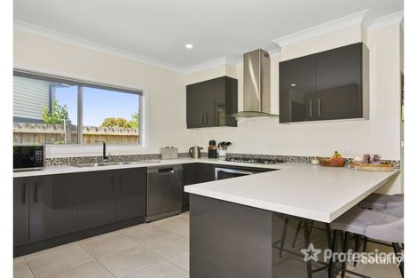 Property photo of 2A Irvine Crescent Yarra Glen VIC 3775