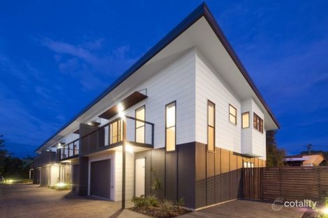 2/104 Torquay Rd, Scarness, QLD 4655