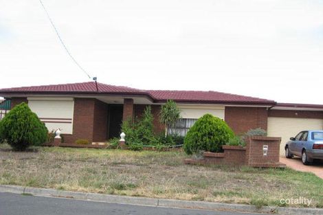 Property photo of 3 Falcon Walk Kings Park VIC 3021