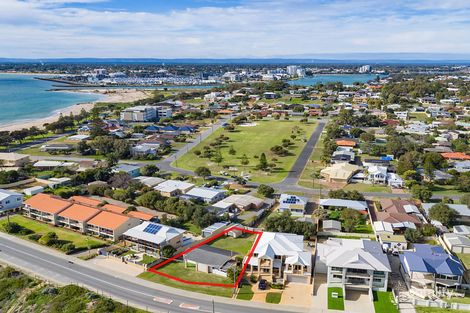 Property photo of 26 Halls Head Parade Halls Head WA 6210