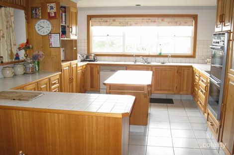 Property photo of 24-26 Hillside Crescent Kianga NSW 2546