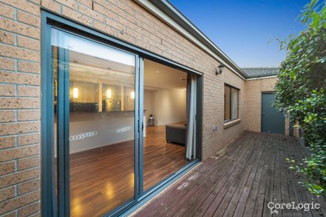 Property photo of 22 Eltham Parade Manor Lakes VIC 3024