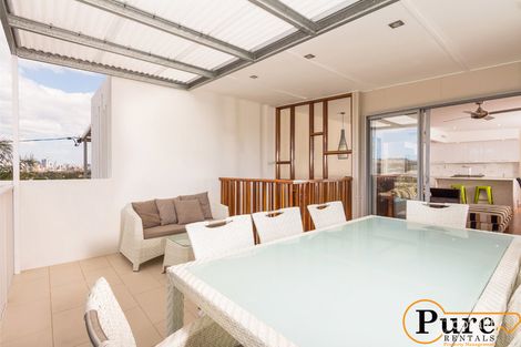 Property photo of 45A Willmington Street Wooloowin QLD 4030