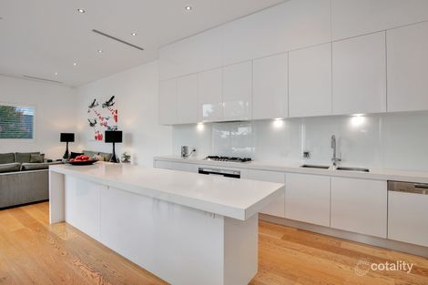 Property photo of 1 Linnaker Place Kew VIC 3101