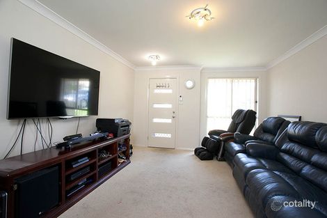 Property photo of 33 Huntingdale Close Shell Cove NSW 2529