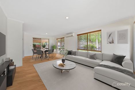 Property photo of 18 McKenzie Place Forest Lake QLD 4078