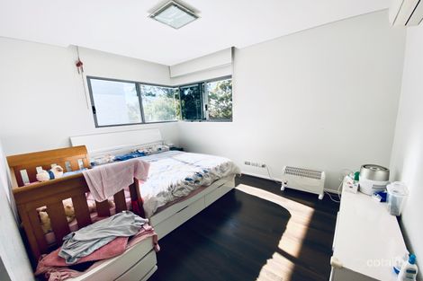 Property photo of 210/3 Ferntree Place Epping NSW 2121