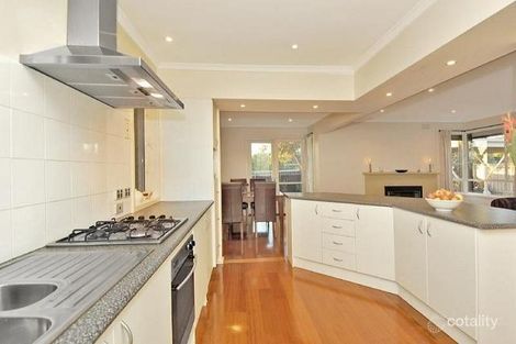 Property photo of 28 Dava Drive Mornington VIC 3931