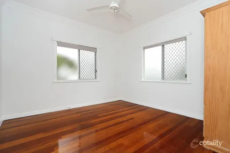 Property photo of 7 Thorn Lane Ipswich QLD 4305