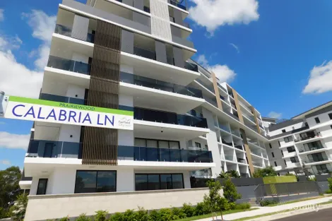 315d/2 Calabria Lane, Prairiewood, NSW 2176