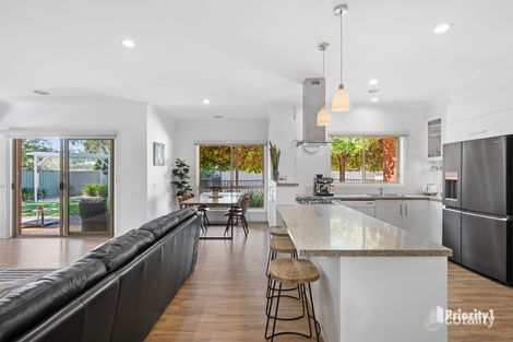 Property photo of 3 Arthurs Crescent Strathfieldsaye VIC 3551