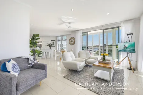 8/93 LANDSBOROUGH PDE, GOLDEN BEACH, QLD 4551