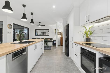 Property photo of 4 Osprey Place Upper Kedron QLD 4055