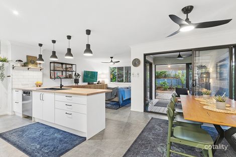Property photo of 4 Osprey Place Upper Kedron QLD 4055