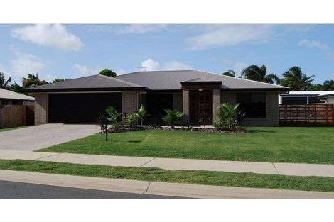 Property photo of 26 Dolphin Drive Bucasia QLD 4750