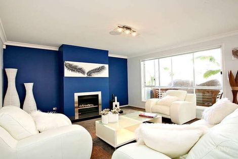 23 Bataan Cct, Bateau Bay, NSW 2261