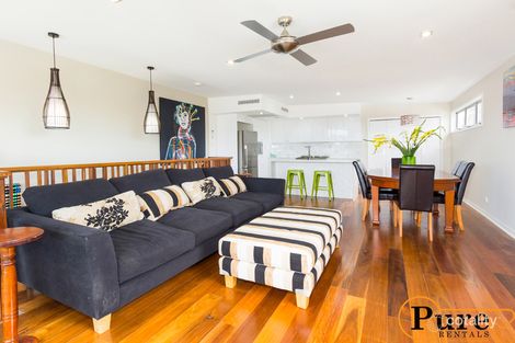 45a Willmington St, Wooloowin, QLD 4030