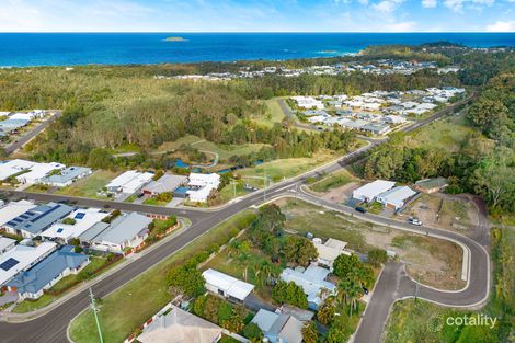 Property photo of 2/7 Reicks Close Sapphire Beach NSW 2450