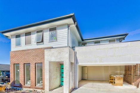 1 Nottingham St, Jordan Springs, NSW 2747