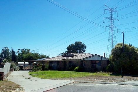 12 Waigen Pl, South Lake, WA 6164