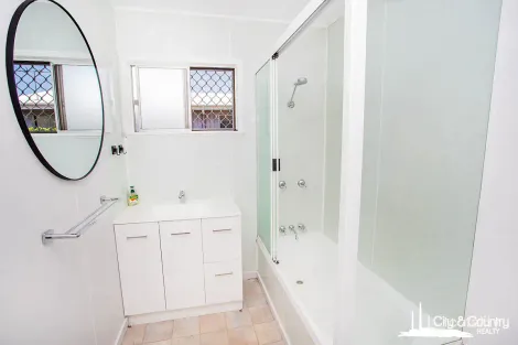 Property photo of 50 Fisher Drive Sunset QLD 4825