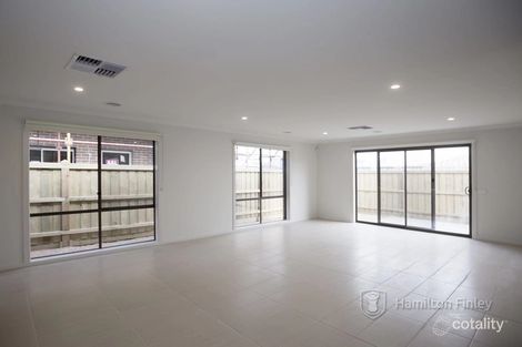 Property photo of 2 Grosset Way Point Cook VIC 3030